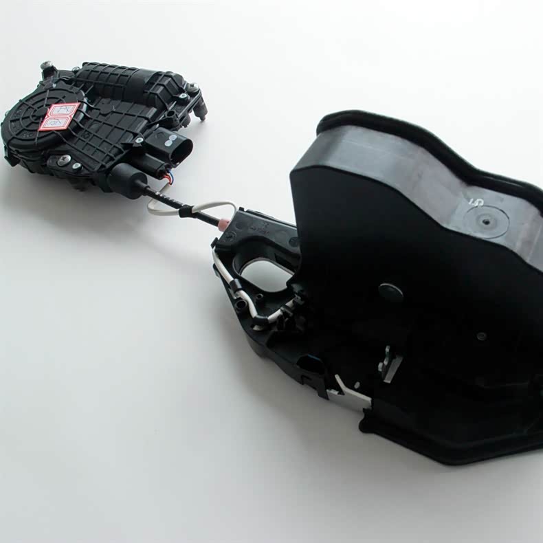 京车汇一宝马bmw原厂全新3系5系x系自动电吸门电锁门电动吸合门加装